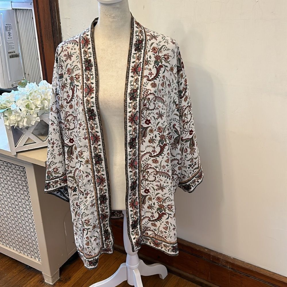 Max Studio multi colored floral open kimono Size S EUC - Picture 3 of 10